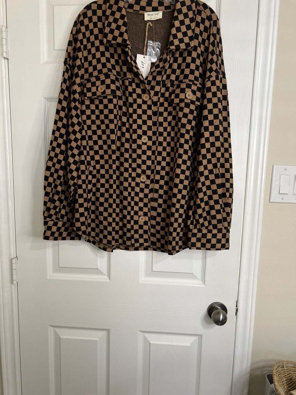 New In Brown and Black Checkered Button-Down Shacket Size 2X - Picture 5 of 6
